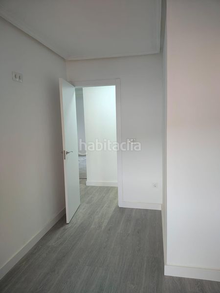 Foto 0b0ba002-f32c-4e20-89f8-f72168fc0ed7. Flat with heating in La Felguera Langreo