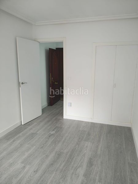 Foto 6a3a2962-b242-45a9-958d-d6036cf64327. Flat with heating in La Felguera Langreo