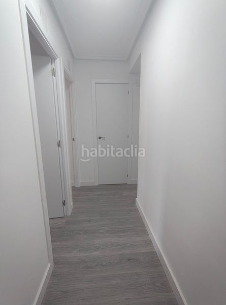 Foto c6af1f3c-b644-4d26-9d1f-48bf066f5983. Flat with heating in La Felguera Langreo