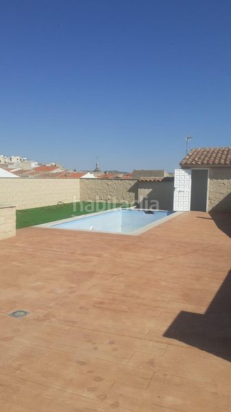 Foto 5e914ea5-e1f4-44e5-9f6d-a65bd5fb9918. Casa amb aparcament piscina a Consuegra