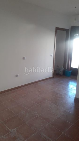 Foto b68ef1ce-2899-4fb2-822f-807c961fb067. Casa amb aparcament piscina a Consuegra