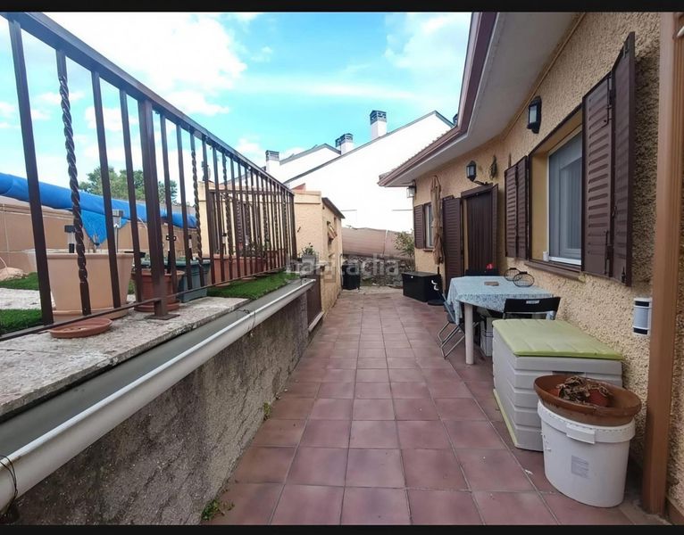 Foto 06f2f343-08da-46e1-b453-b57b0160de82. Chalet en Molar (El)
