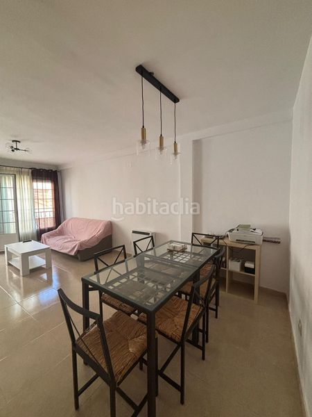 Foto c9df7678-0e85-4b0f-b7a9-379afdb1dbb2. Piso en Campo Real