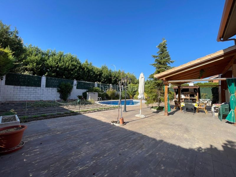Foto cddbfbe9-9aa7-4a7e-abc1-8b68bb3e773a. Xalet amb calefacció aparcament piscina a Centro Rivas - Vaciamadrid