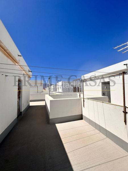 Foto 62e426fb-5076-4337-8ef0-2cdc3b3319a5. Lloguer pis amb aparcament a San Gregorio Telde