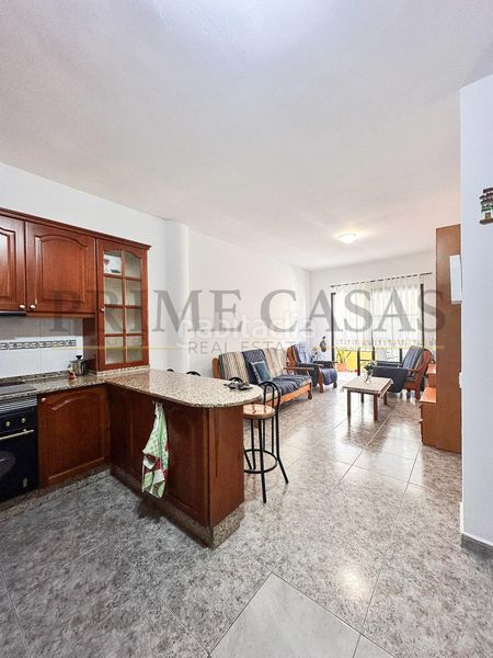Foto 5f7aec5d-0bf7-4c26-9b00-bdacdc22748f. Rent flat with parking in San Gregorio Telde
