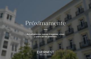 Pis a Ibiza. Propiedad en la 5ª planta: reformada, amueblada y con 2 balcones