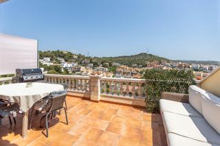 Xalet a Segur de Calafell Nucli Urbà. Oasis de tranquilidad y vistas espectaculares