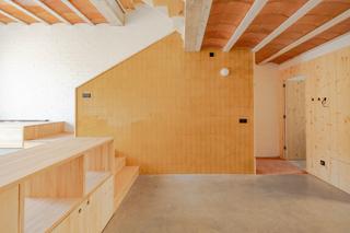 Maison jumelée à Centrevila. Casa de diseño en el corazón de vilanova i la geltrú
