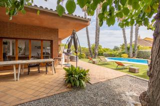 Casa a L´Aragai. Un oasis privado en la exclusiva zona del tenis de vilanova