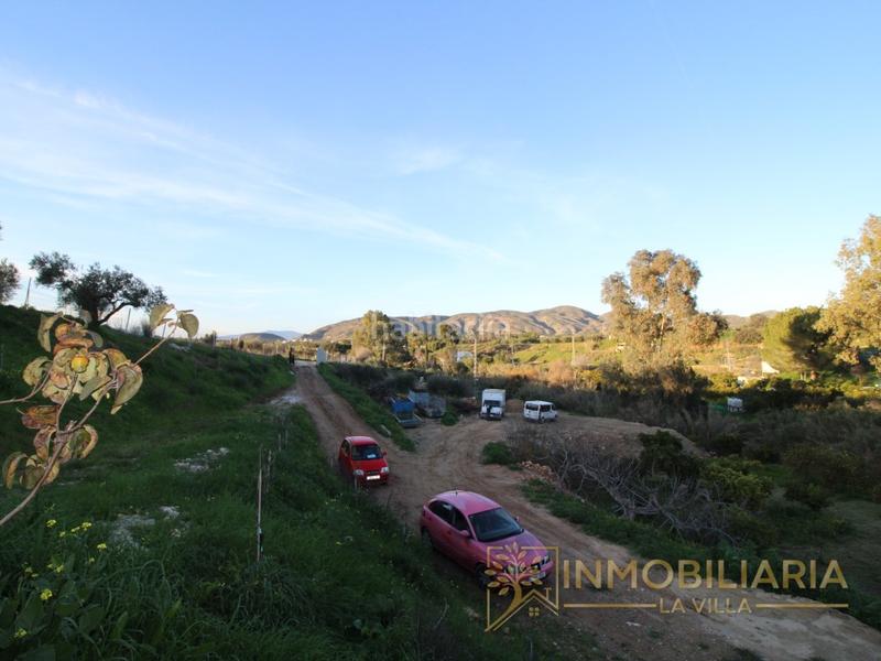 Foto ab3b8706-c781-4f68-908d-d6b7ddae2182. Terreno residencial excepcional terreno rustico con agua ,luz y vallado. en Alhaurín de la Torre