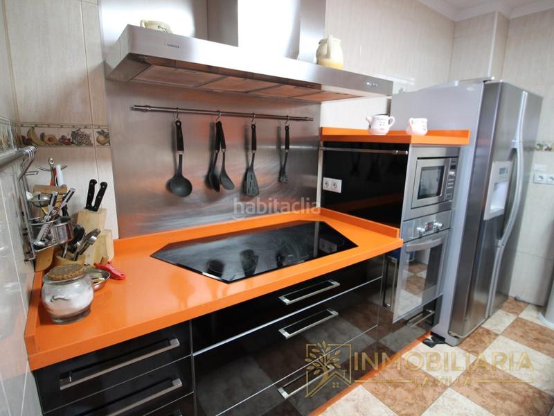 Foto 4efcaf07-e5ee-4833-8c3c-069c4b3db3fc. Piso se vende piso en primera planta reformado en pleno Centro en Alhaurín el Grande