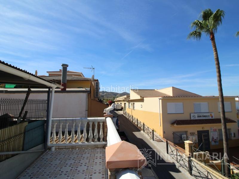 Foto 709fe9d0-4f61-4bbb-86b6-e07372bab9d7. Casa  grande con garaje en alhaurin de la torre. en Alhaurín de la Torre