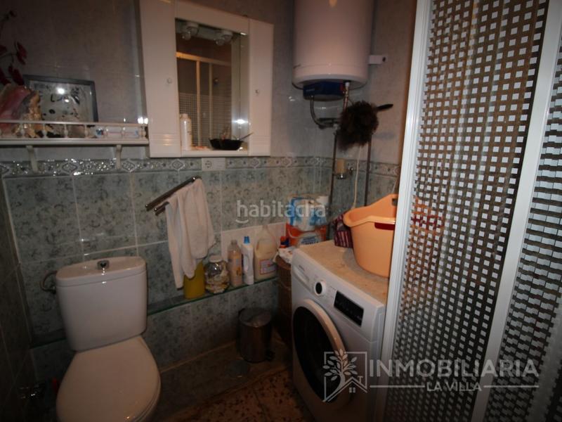 Foto 7ac44a6e-566c-49d9-90e4-9693832a7e94. Casa  grande con garaje en alhaurin de la torre. en Alhaurín de la Torre