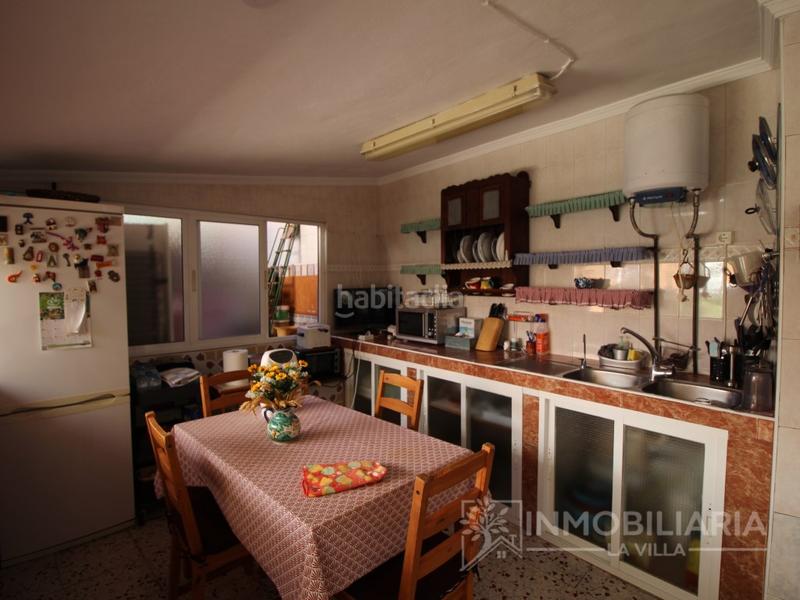 Foto e5c5f183-18f0-41b1-ad78-7b2438b792f6. Casa  grande con garaje en alhaurin de la torre. en Alhaurín de la Torre