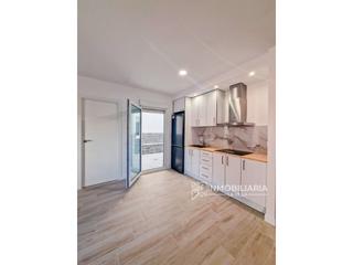 Etagenwohnung  N/a. Piso en venta totalmente reformado  planta baja con patio privad