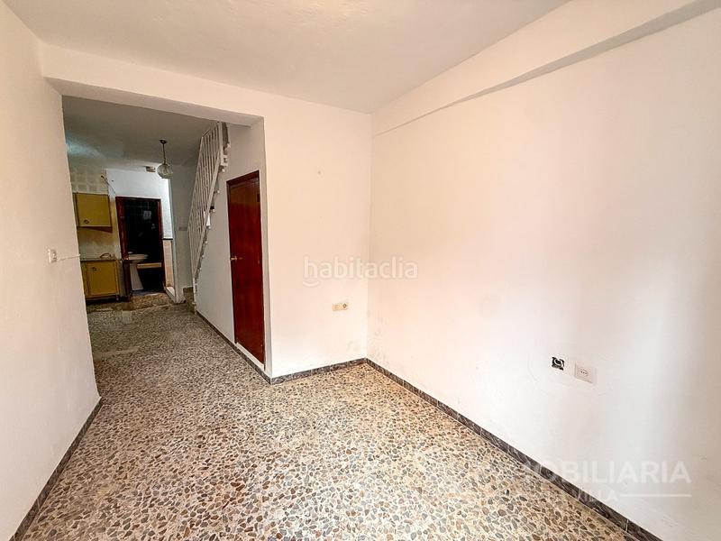 Foto 2084fe2a-f8f4-484c-8ab5-4d781fe9cd9c. Casa in Coín