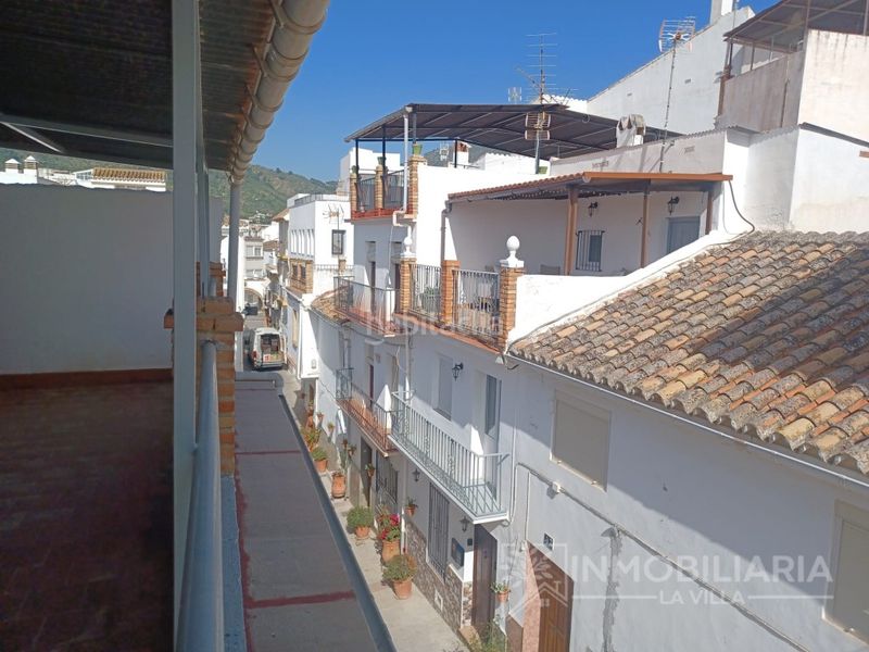 Foto 450290ef-d428-4bad-b8d2-3754cab03e44. Casa amb aparcament a Alozaina