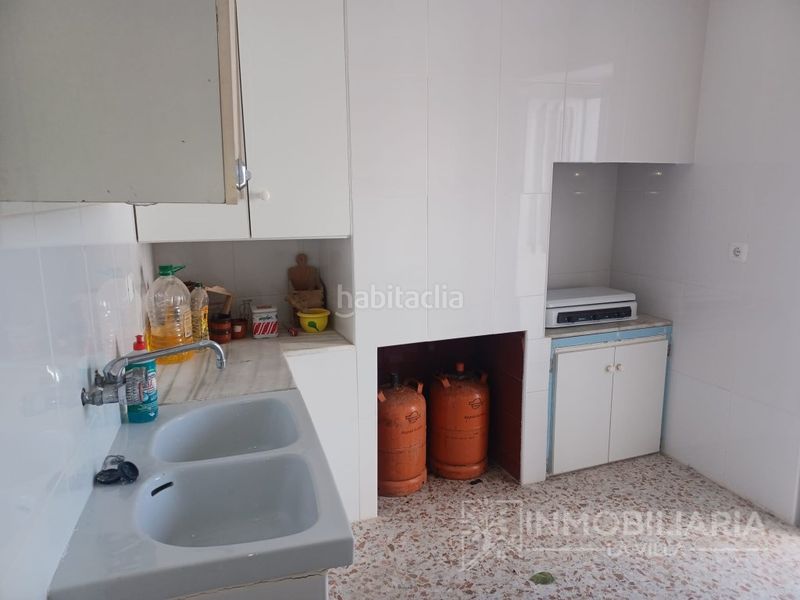 Foto 4ea5ff72-eaa3-4be3-9df2-983440d058bc. Casa amb aparcament a Alozaina