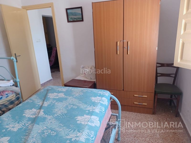 Foto c3080f1c-f89c-43d6-9ea8-53a4281e18ca. Casa amb aparcament a Alozaina