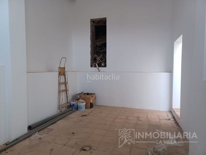 Foto db7d6774-6489-4de3-af07-43a7dbeda8c2. Casa amb aparcament a Alozaina