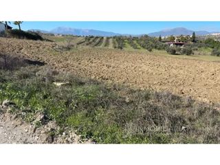 Masia  Partida campiñuela. Ven a conocer tu paraiso en el campo. agua de red.