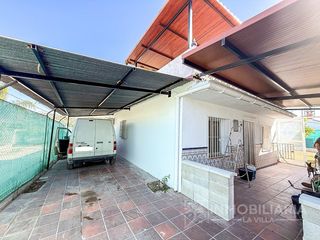 Masia  Diseminados cortijo benitez. Finca con parcela, piscina y casa para reformar en coín