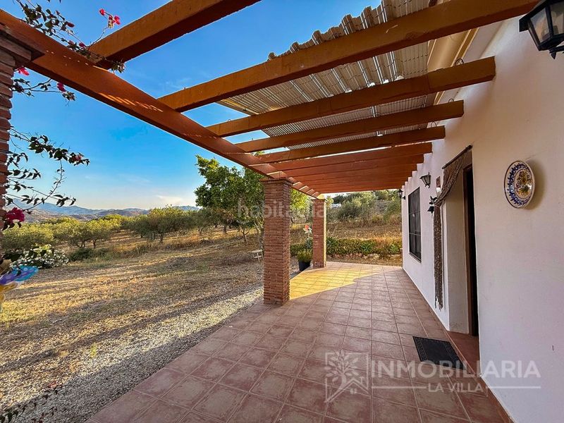 Foto e05e7ca0-6228-4c16-b469-9c41eb83e64f. Masia a Coín