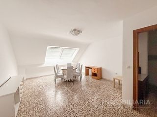 Pis  Plaza bermudez rubia. Piso en venta en coín de 2 habitaciones