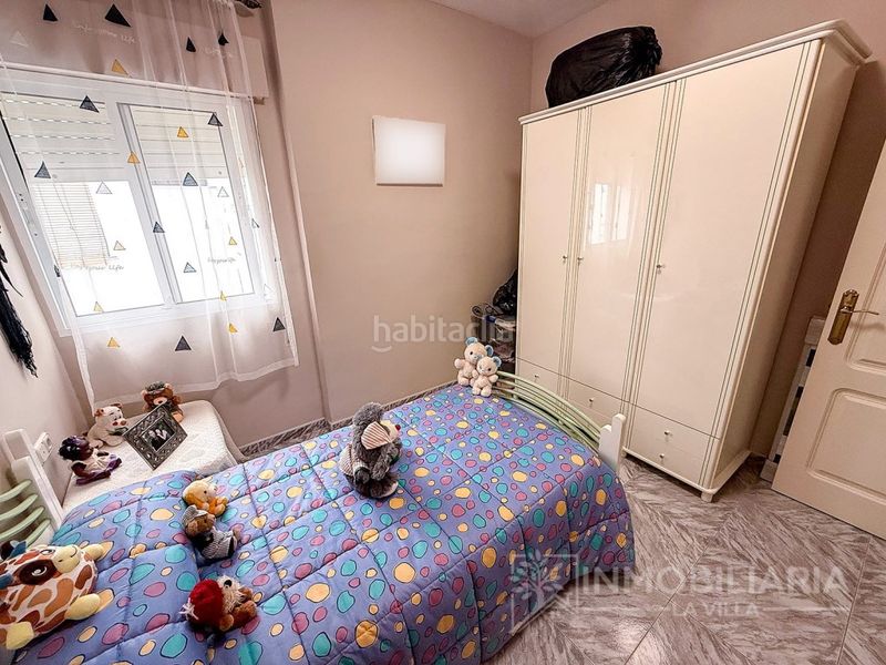 Foto 777195c7-471c-404d-a1a1-1b63859842b1. Pis a Coín