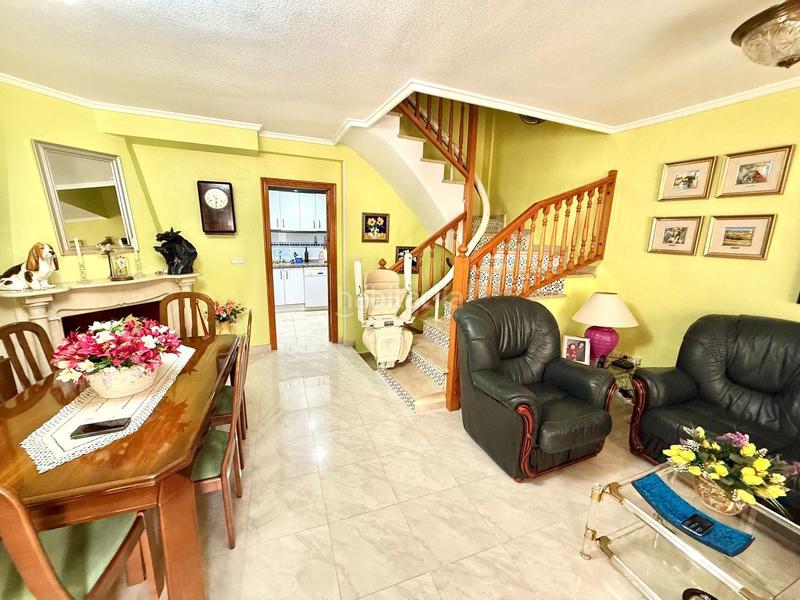 Foto fe36672c-c2ed-4eb7-9d38-f08e3e260fec. Chalet avec piscine dans Las Viñas Guardamar del Segura