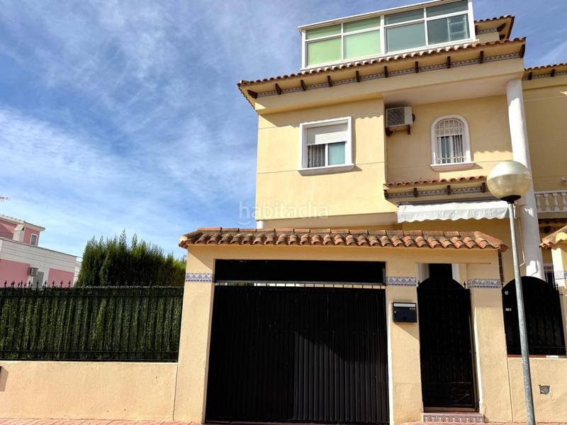 Foto ae8b895f-0be3-44ed-b868-03cb30750841. Chalet avec chauffage parking piscine dans El Moncayo - El Pòrtic Guardamar del Segura