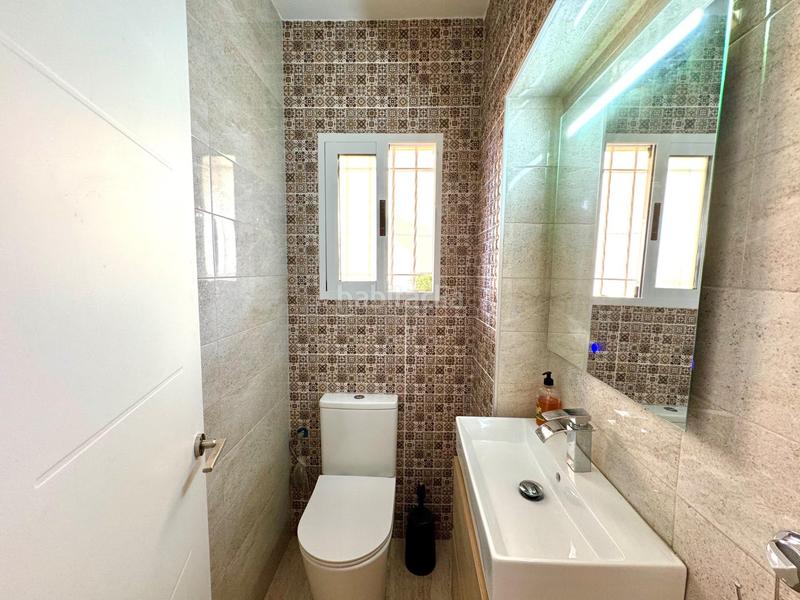 Foto f850750e-5db5-4427-8347-def4f24afea0. Chalet avec chauffage parking piscine dans El Moncayo - El Pòrtic Guardamar del Segura