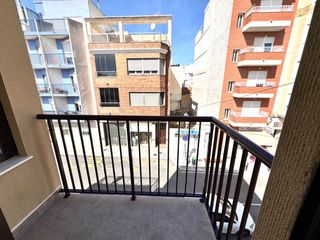 Apartament a Pueblo. Apartamento de 4 dormitorios en el centro