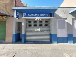 Car parking in Llevant. Almacén en venta en zona llevant  igualada