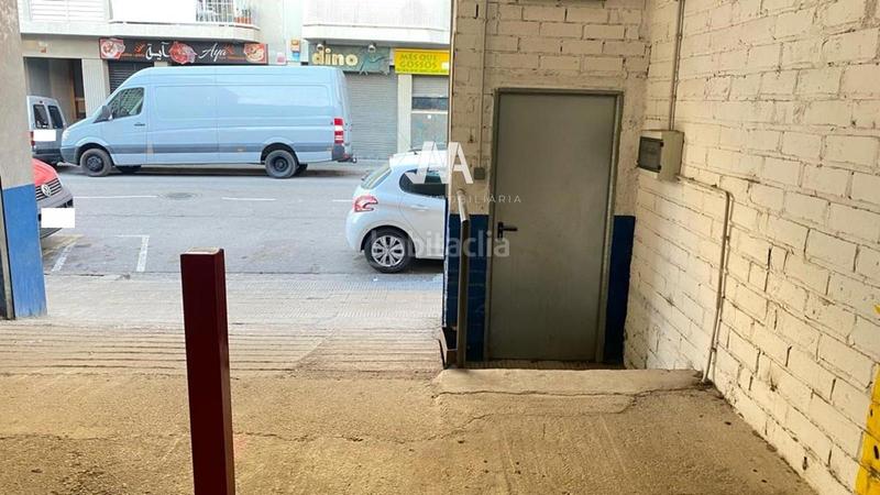 Foto ecede01b-df70-4276-a20b-23d0ab23ade0. Parking voiture dans Llevant Igualada