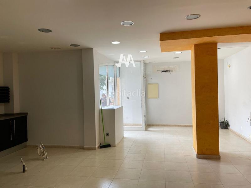Foto 1dd46c44-f56d-4d72-8d3c-a80457efd8de. Locale commerciale in Capellades