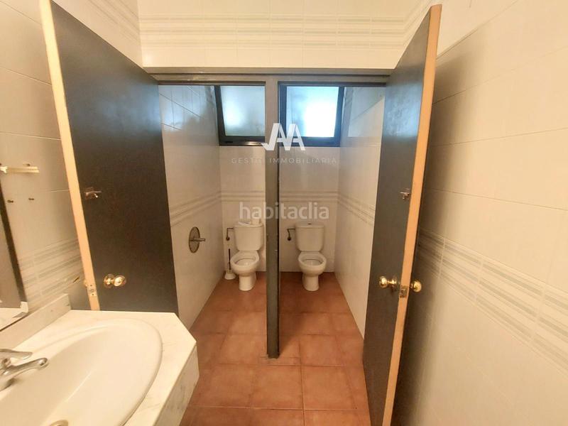 Foto 6da78331-9c5f-4452-b34f-938d0e650500. Affitto locale commerciale in Torre de Claramunt (La)