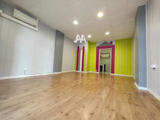 Location Local commercial à Sant Andreu de la Barca. Local comercial en alquiler en sant andreu de la barca
