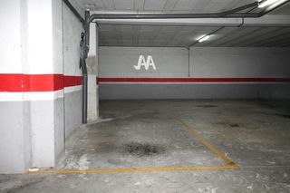 Parking voiture à Òdena. Plaza de aparcamiento en venta barrio san pedro  ódena