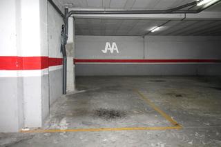 Aparcament cotxe a Òdena. Plaza de aparcamiento en venta barrio sant pedro  ódena