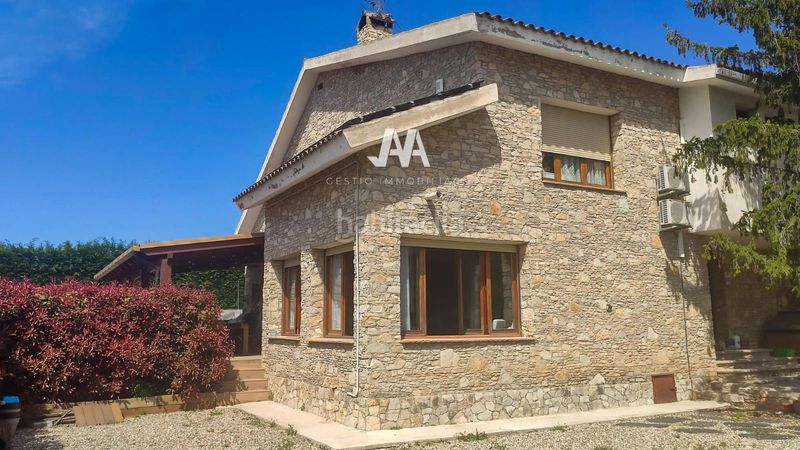 Foto 0d7bf12b-471f-410d-a5b0-4b3fe2520f4e. Xalet amb calefacció aparcament piscina a Sesoliveres-Pla de la Massa Igualada