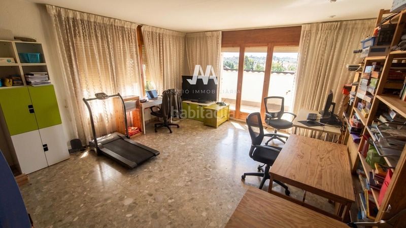 Foto ac8e0e3f-604f-40e4-9bec-db5c2077c7c8. Xalet amb calefacció aparcament piscina a Sesoliveres-Pla de la Massa Igualada