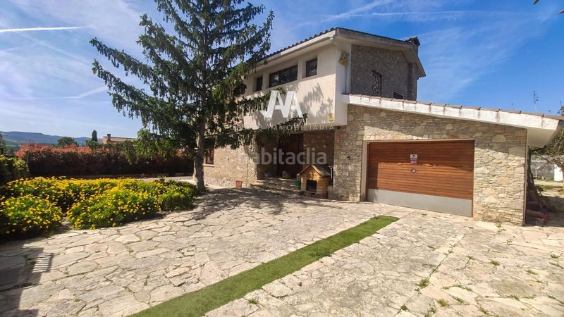 Foto f8a24742-0f4c-403c-8c53-85116ac5ee6c. Xalet amb calefacció aparcament piscina a Sesoliveres-Pla de la Massa Igualada