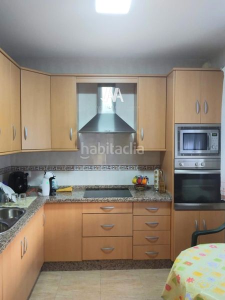 Foto d07ec4fc-137b-472c-8ff0-0f33e41e1ed7. Casa adossada amb aparcament a Posadas