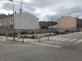 Finca rústica  Prest.companys 42. Parcela en venta en cervera