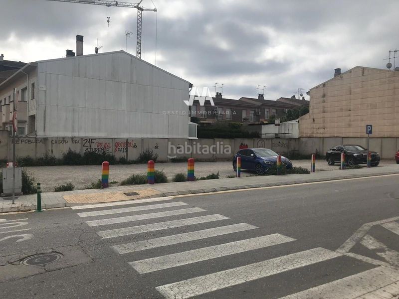 Foto f24ddfcd-8ce6-4611-a30d-e15aa5fc3c05. Terreny residencial a prest.companys 42 a Cervera