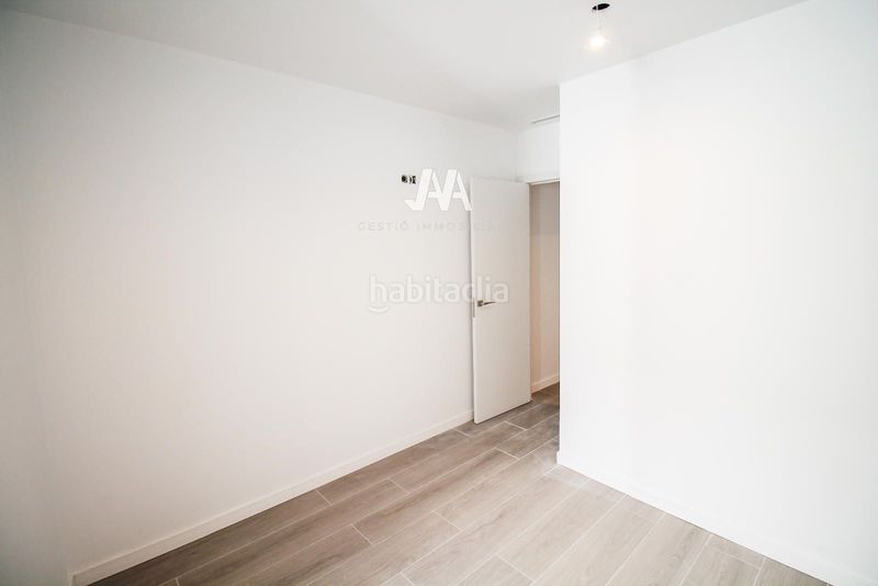 Foto a4a648a8-b159-4dd2-8fc2-0ec0203a12ad. Duplex con riscaldamento parcheggio in Poble Sec Igualada