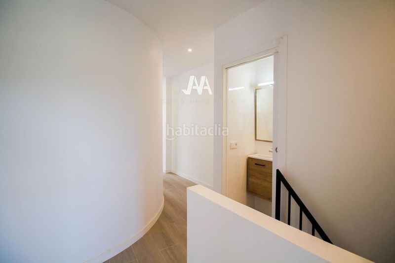 Foto 90649c10-efd3-4c12-a73e-5dc2929cafa9. Dúplex  obra nueva en Poble Sec Igualada