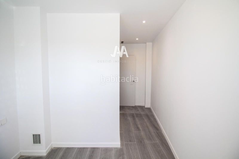 Foto 8b863db8-a4f7-42c9-ab29-73ee7933a0d4. Duplex avec chauffage parking dans Poble Sec Igualada